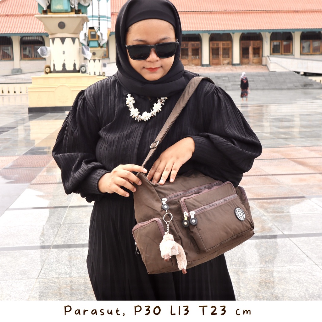 12.12 COD Ready Stock Tas Selempang Besar Banyak Kantong Resleting Cewek Wanita Model parasut Casual Murah SMG