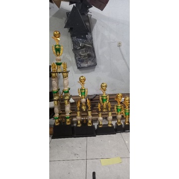 trophy piala 1 set juara 12345