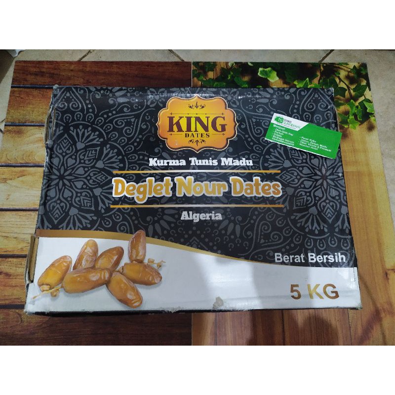 

Kurma Tangkai Tunisia 5KG Tunisia Asli Kualitas Asli Premium