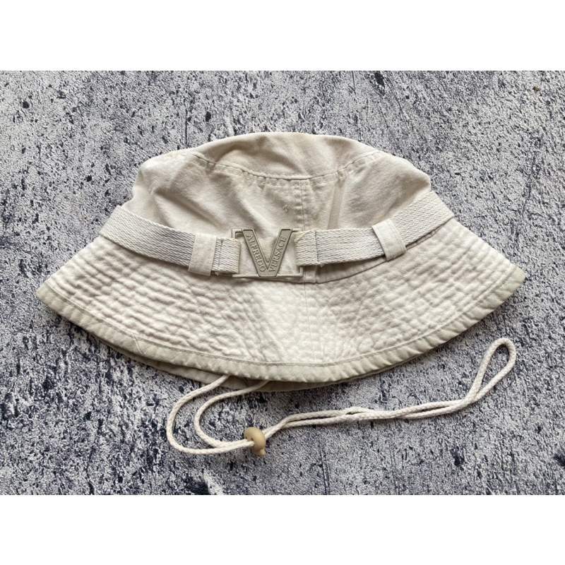 Bucket Hat Alfredo Versace