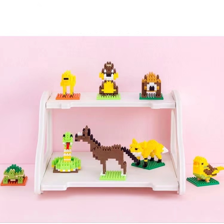 Mainan Blok Bangunan Rakitan DIY Partikel Kecil DIY Orangutan Jerapah Buaya Raccoon Rubah Dan Partikel Kecil Lainnya Building Block