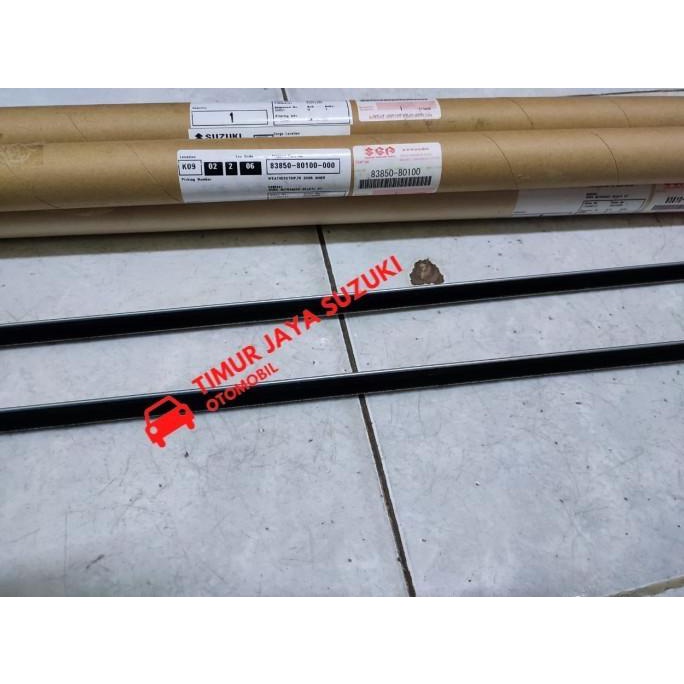 Pelipit Pintu/ kaca depan Luar / dalam katana Asli SGP