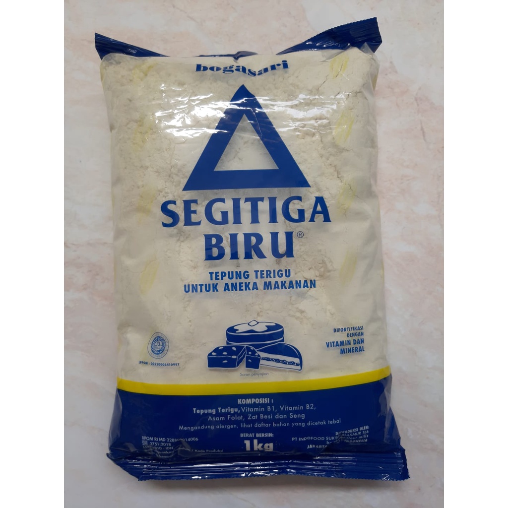 

Tepung Terigu Segitiga Biru Ekonomis 1kg