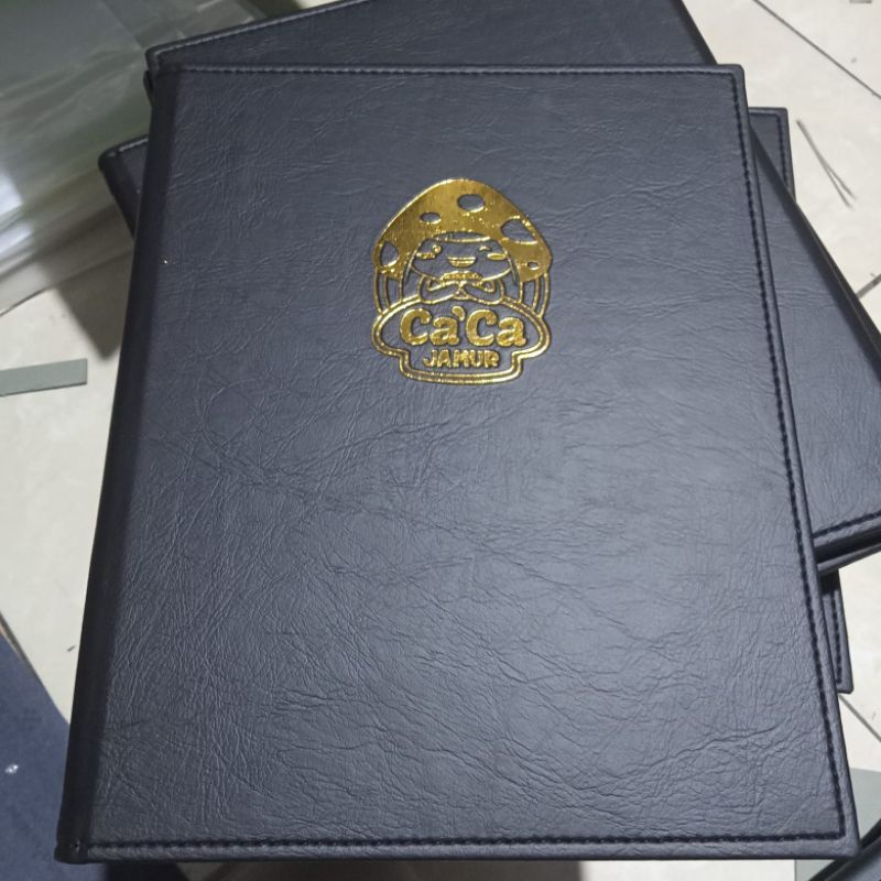 

buku menu model map/siku dalam ukuran a4