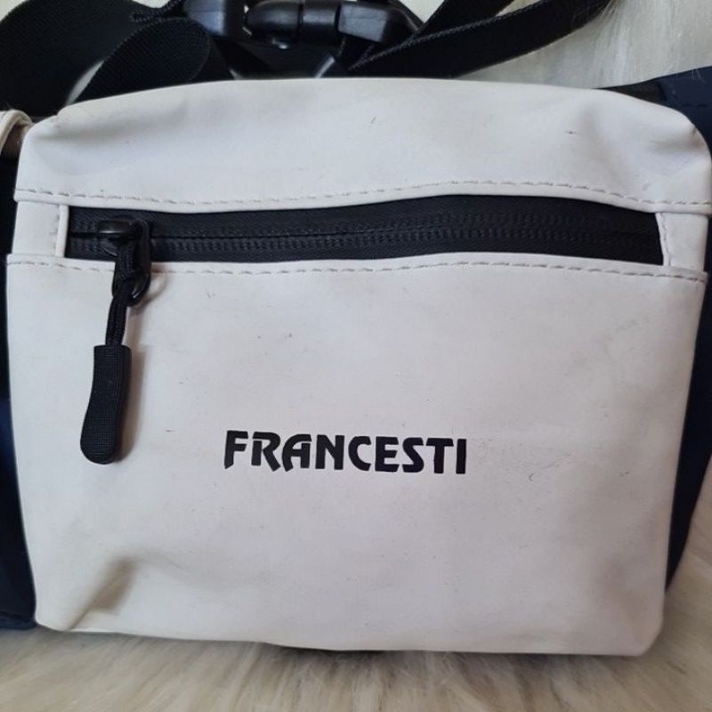 TAS FRANCESTI WATER PROOF PRELOVED