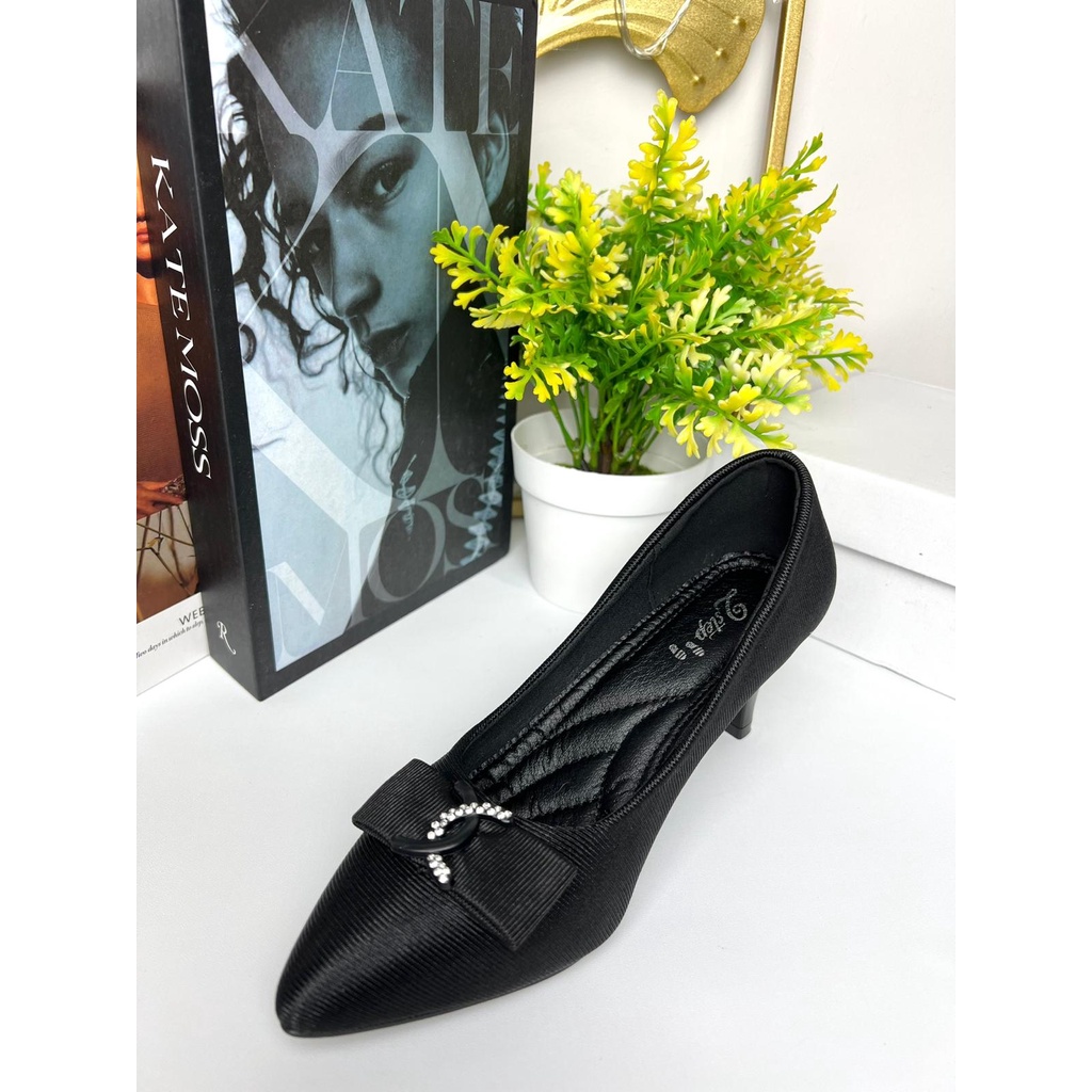 2Step-SYD913-11 Sepatu pantofel heels wanita 6cm bahan kain bergaris size 36-40