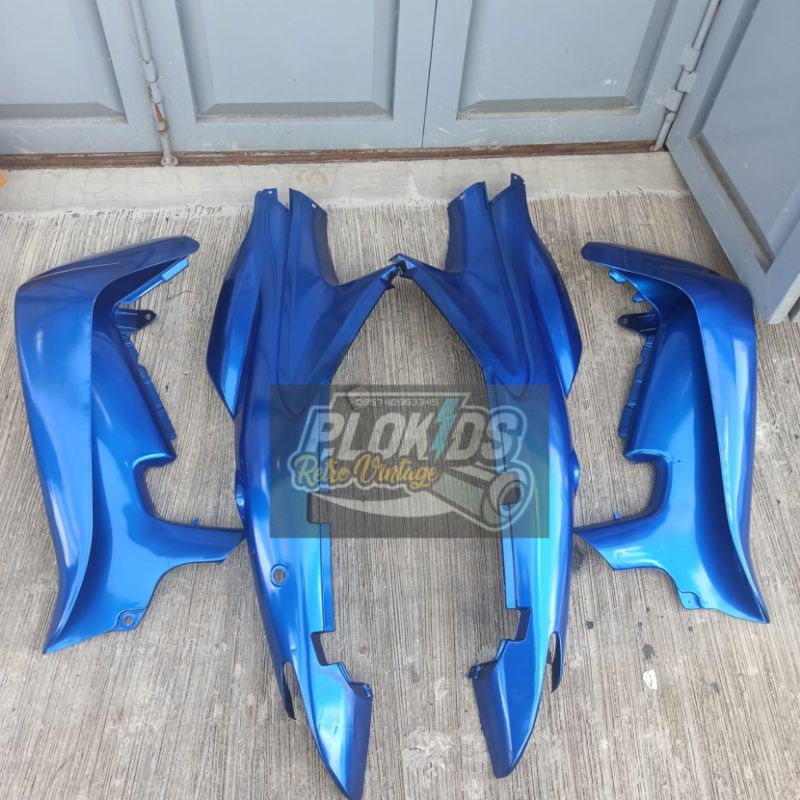 COVER BODY BELAKANG SMASH LAMA 110 SET SAYAP WARNA BIRU