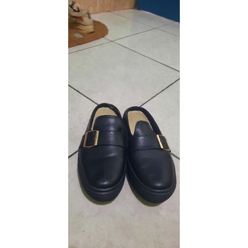 Preloved Sepatu Kiciks Muslimah