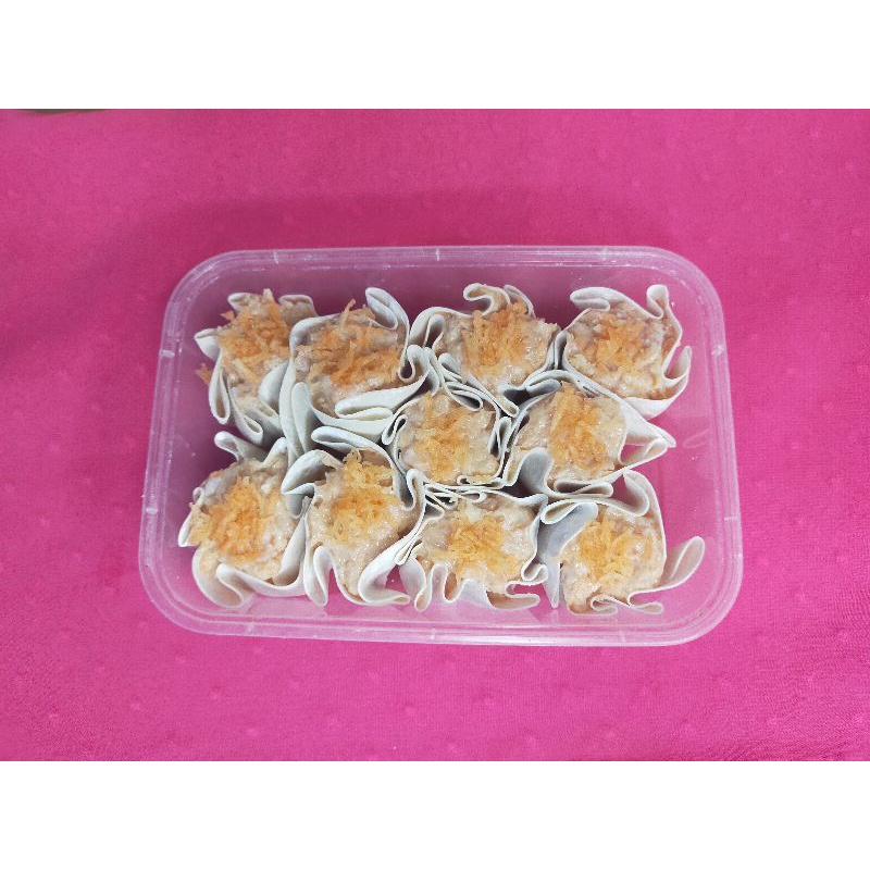 

dimsum ayam non msg,fresh home made tanpa pengawet tanpa pengenyal
