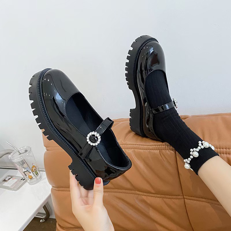 SEPATU WANITA REMAJA / DEWASA GESPER GLOSY MUTIARA '' CLAUDIA '' PREMIUM GPM 0760