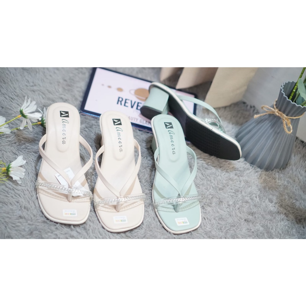 Ameera AM-25 Sandal Wanita Heels Hak Tahu 5cm Sandal Jepit Wanita Kekinian New Trend 2024