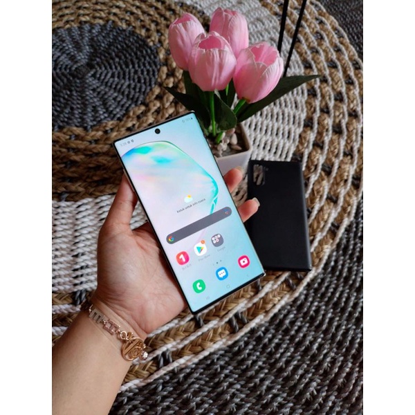 Samsung Note 10 5G Inter Imei ke Blok Ram 12/256 Hp Only ada Dot sdikit di kanan