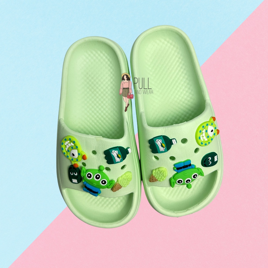 Sandal Crocz Let Bakpao Kodok Anak Cewek Baim Fuji Mainan Jibbitz Minmie Toy Story Platform Tebal Super Ringan Cute Pretty