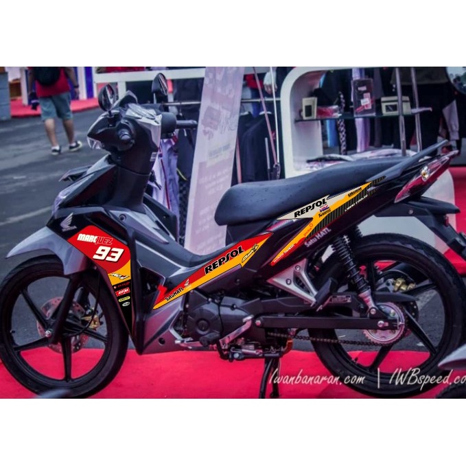 STIKER STRIPING BLADE 2011 REPSOL