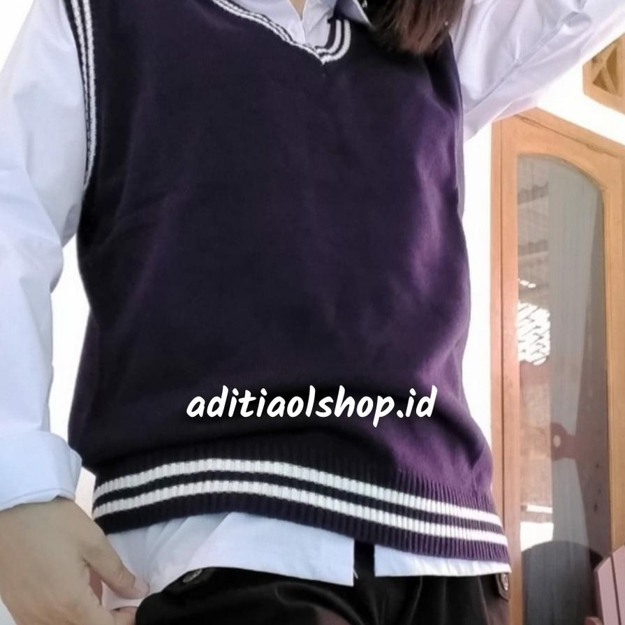 Depan1 ROMPI RAJUT PRIA-WANITA PREMIUM/BAJU LUARAN STYLE KOREA/MOTIP LIST PUTIH