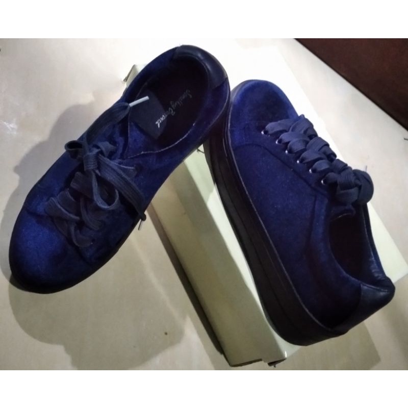 (Size 36)Sepatu Wanita Something Borrowed