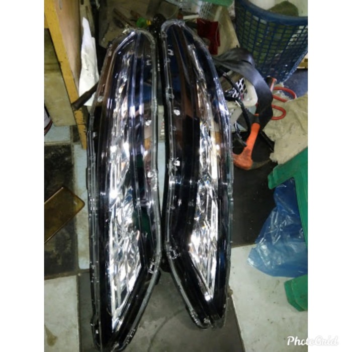 {BEKAS} Alis/DRL depan Xpander Limited