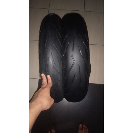 ban pirelli diablo rosso ukuran 130/70 sama 120/70 ring 17