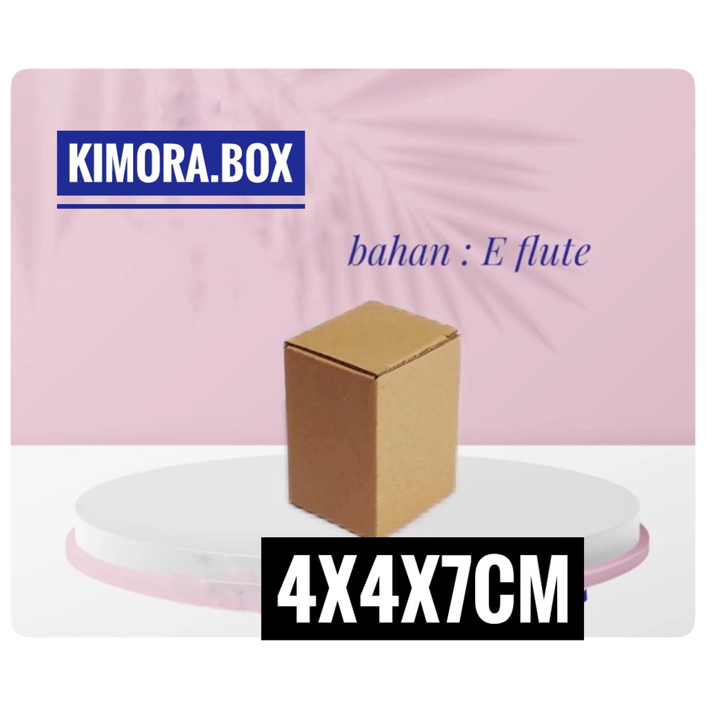 

Kardus/karton Box Uk. 4x4x7 cm...model die cut kotak u/ souvenir dll