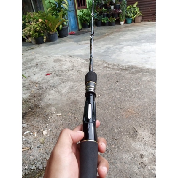Set pancing  Rod gomoku strom kodachi dan reel OH kenzi 300L