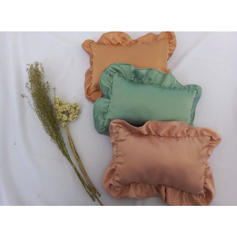 Bantal bayi newborn properti foto  bayi