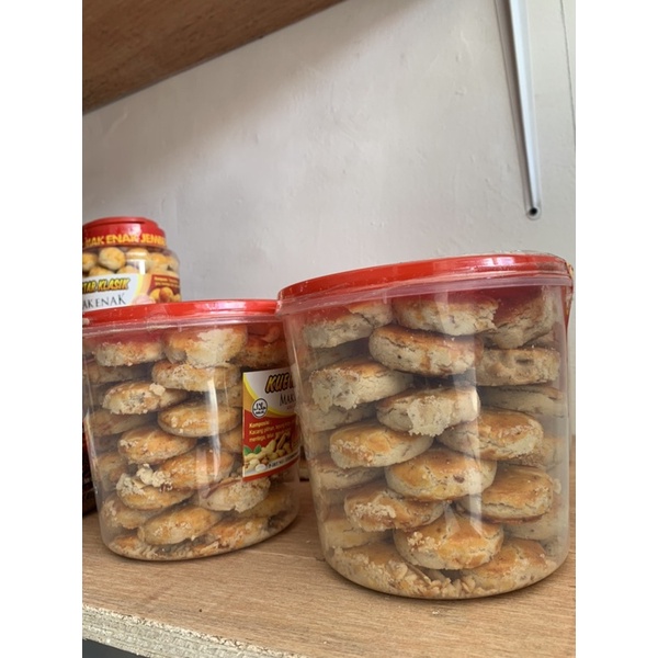 

kue kacang mak enak asli jember