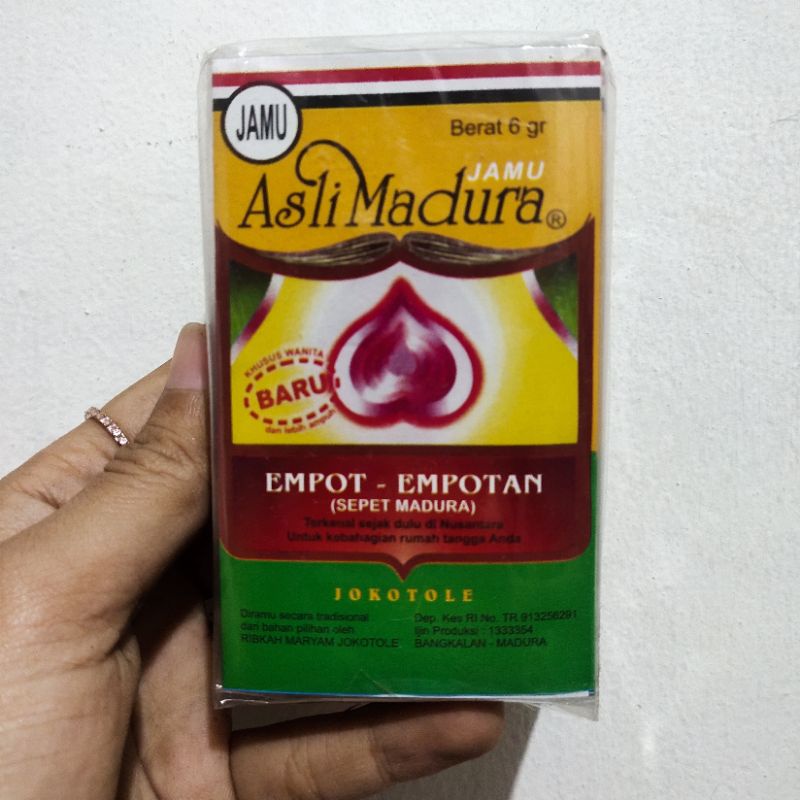 

JAMU ASLI MADURA EMPOT SEPET MADURA (isi 10 bungkus)