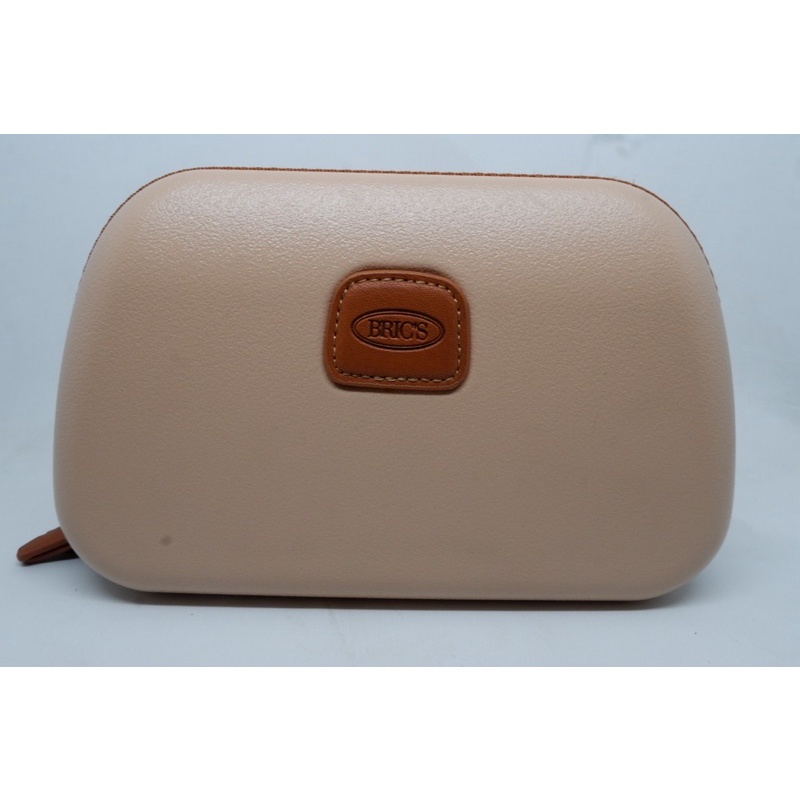Pouch Kosmetik BRICS warna Cream by Qatar Airlines