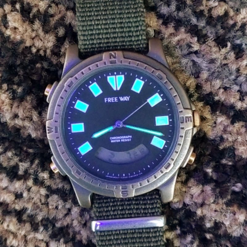 Jam Tangan Analog Digital CITIZEN FREE WAY C200-A85153 HSW CHRONOGRAPH