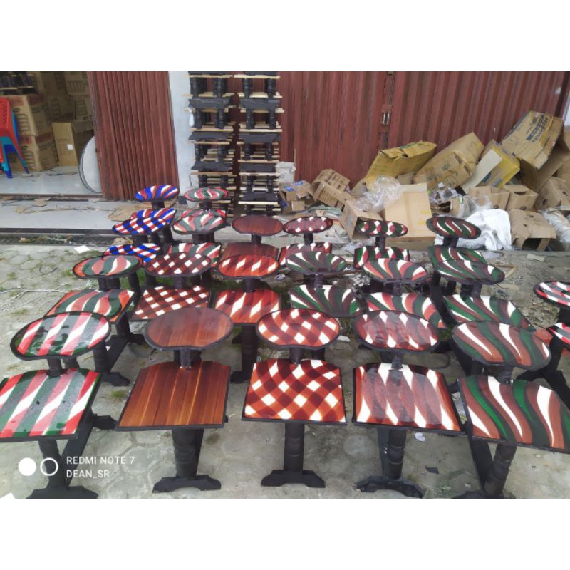 Meja Dispenser dan Magic Com