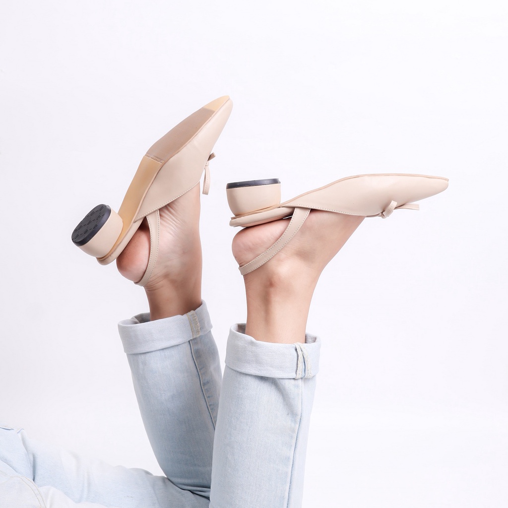 Sepatu Heels Bulat 3 cm Wanita,  Heels Lancip Tertutup Wanita Simple, High Heels Kulit Sintetis, Heels Pita Wanita TINOCHI PITTY
