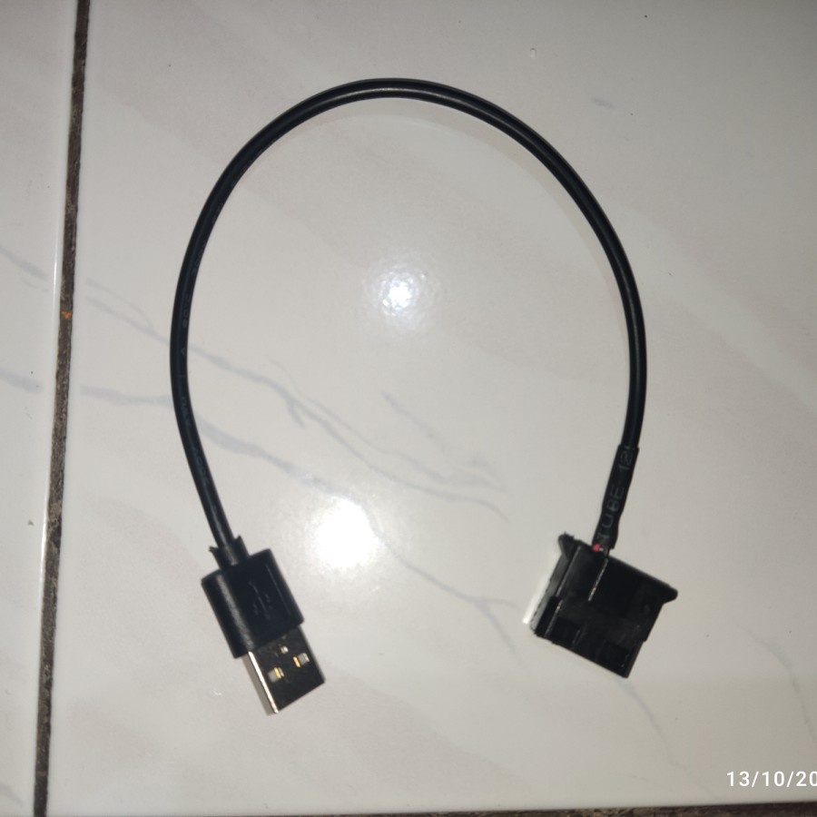 Kabel Splitter Usb To Molex 4 pin / Usb To Molex