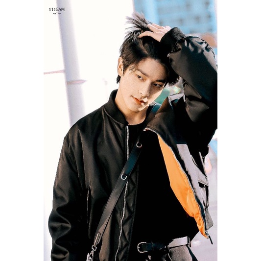 

Jagung manis mentah masih berkulit