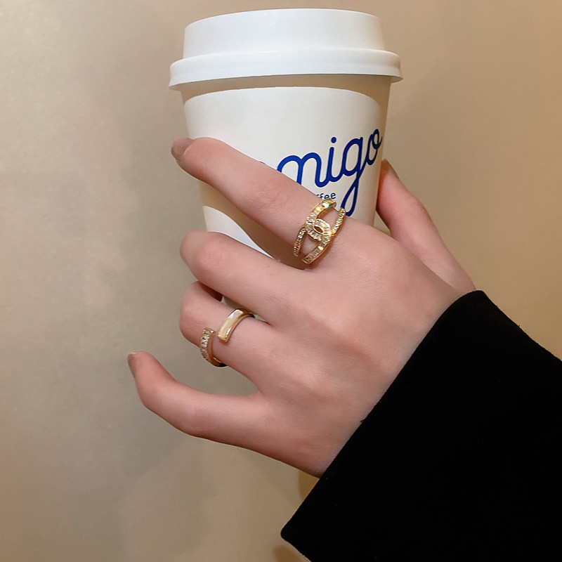 Korea Bonebuck Cincin Putih Perempuan Desain Minoritas Cahaya Mewah Pembukaan Jari Telunjuk Tahan Warna Gelang Fashion