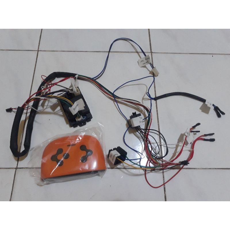 pesanan mba Eka set kabel remot mesin mobil aki 12v