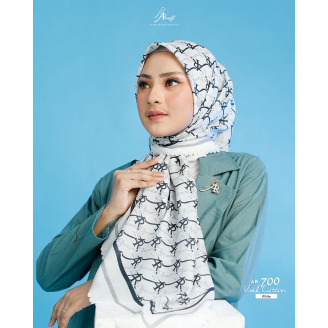 Hijab Ar Rafi Segi4 Motif AR Terbaru || Kode AR 700 (Free Minipouch)