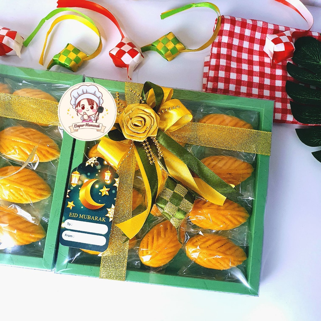 

DM - Hampers Kue Nastar 11pcs 24pcs / Kue Idul Fitri / Kado Lebaran / Hampers Lebaran / Kue Kering Idul Fitri / Eid Mubarak / Kue Kering Puasa Hampers Box / Happy New Year / Kado New Year Islamic / Paketan Lebaran / Hamper Tahun Baru Idul Fitri