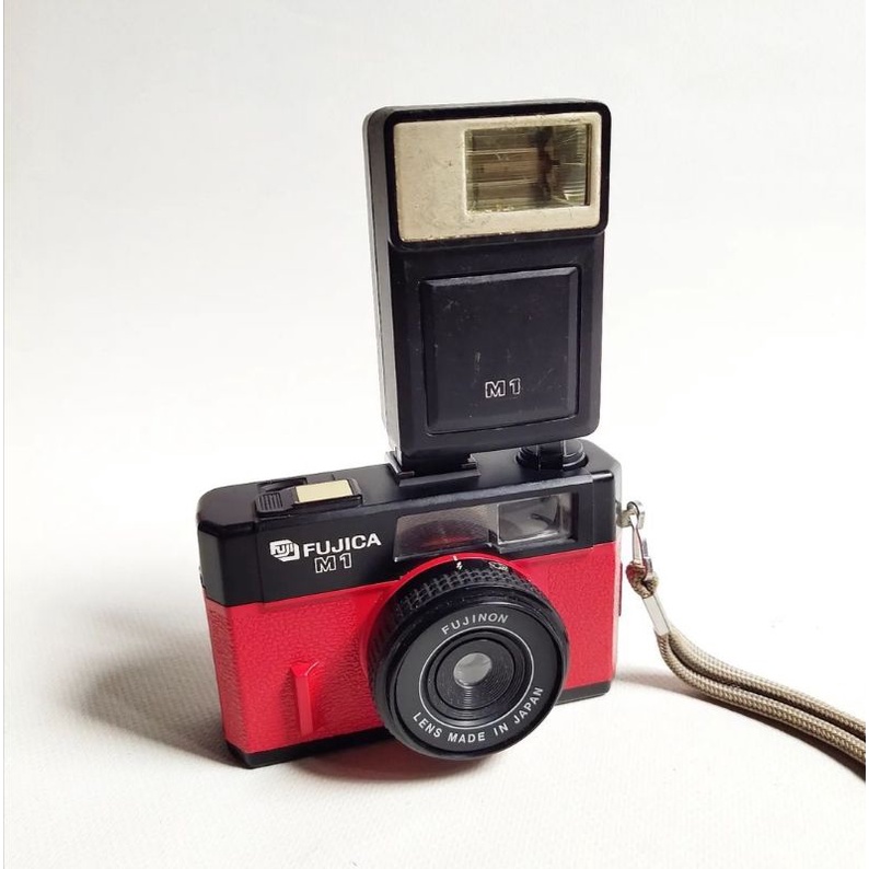 FUJICA M1 RED