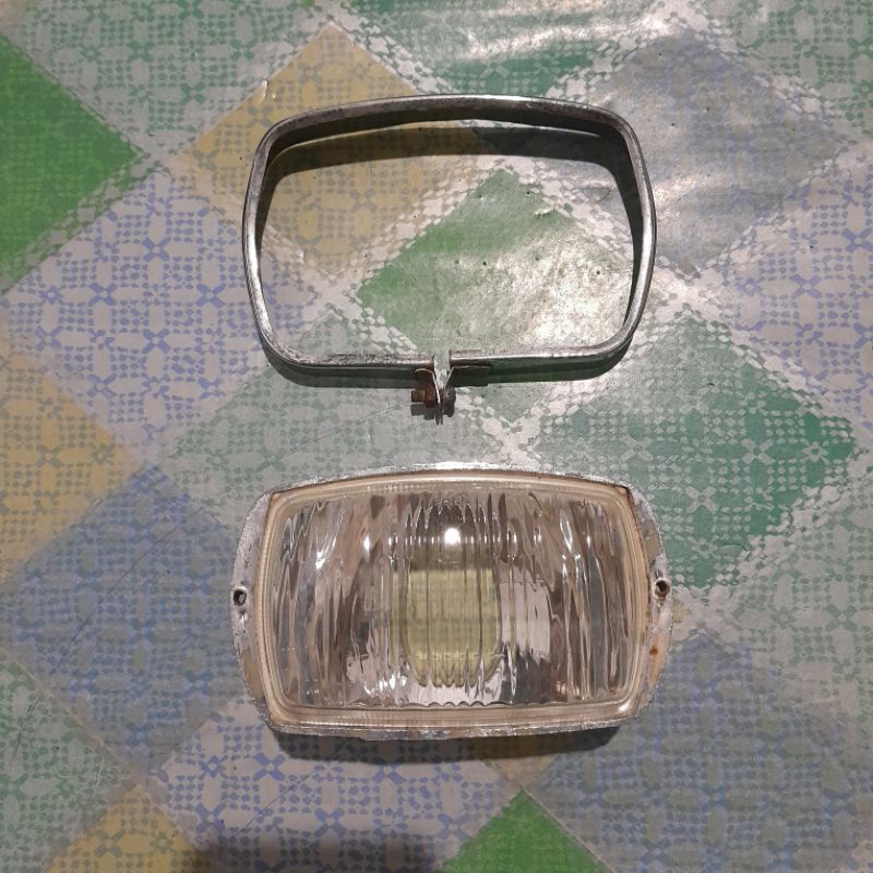 headlamp vespa pts dan special
