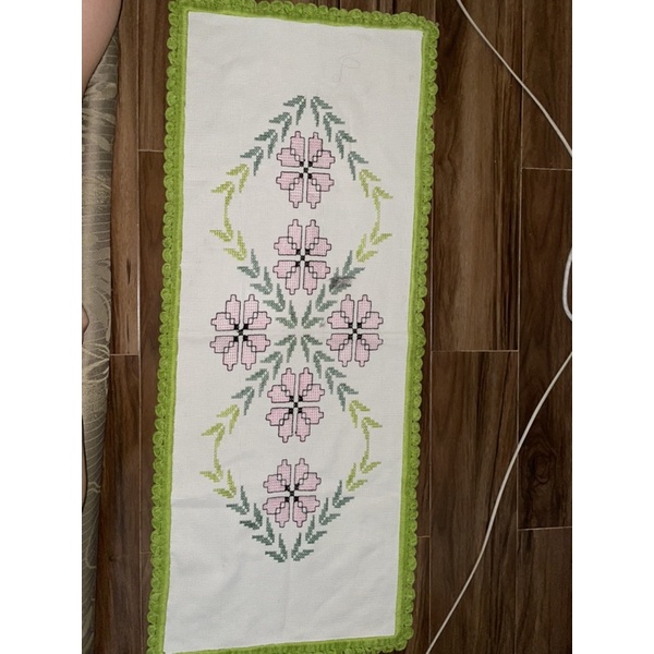 Taplak Meja Panjang Rajut