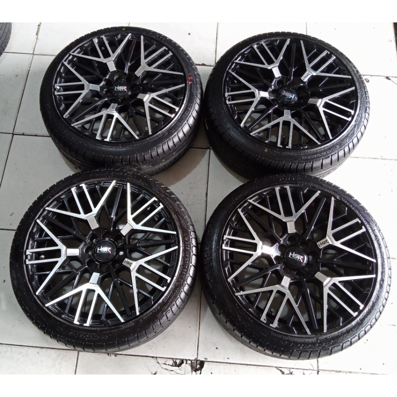 Velg Mobil Bekas Seken Ring 17 Lubang 4 BENAWA HSR R17 Lebar 7,5 BAN 205 45 R17