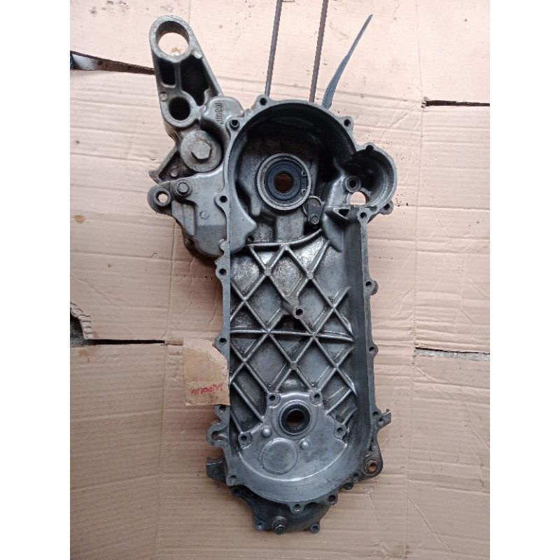 BLOK CERENGKAS KIRI HONDA VARIO 110 KARBU / ORIGINAl