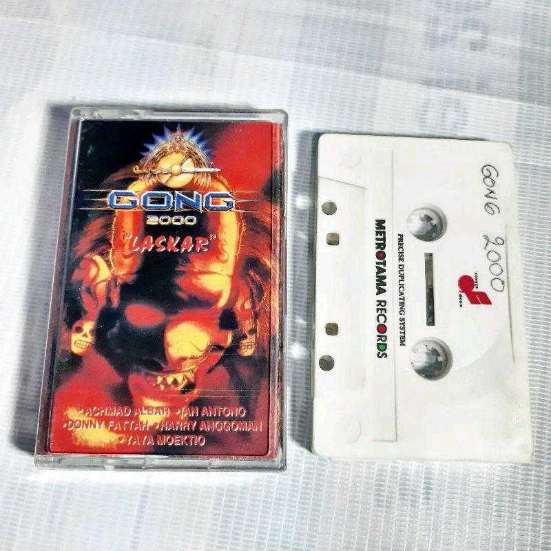 kaset pita gong 2000 laskar