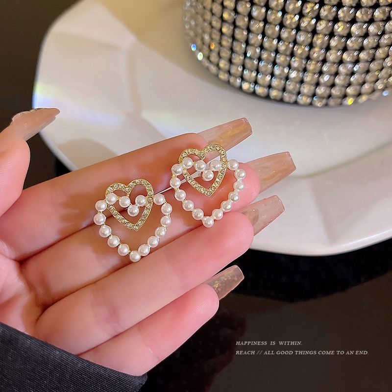 Anting Mutiara Imitasi Sederhana Cinta Kristal Hati Untuk Temperamen Perempuan Anting Pejantan Trendi Elegan Fashion Perhiasan Pernikahan