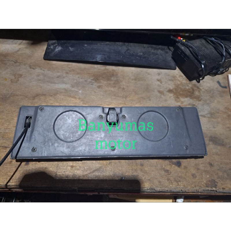 tutup laci meja dasboar dasbor mitsubishi l300 original