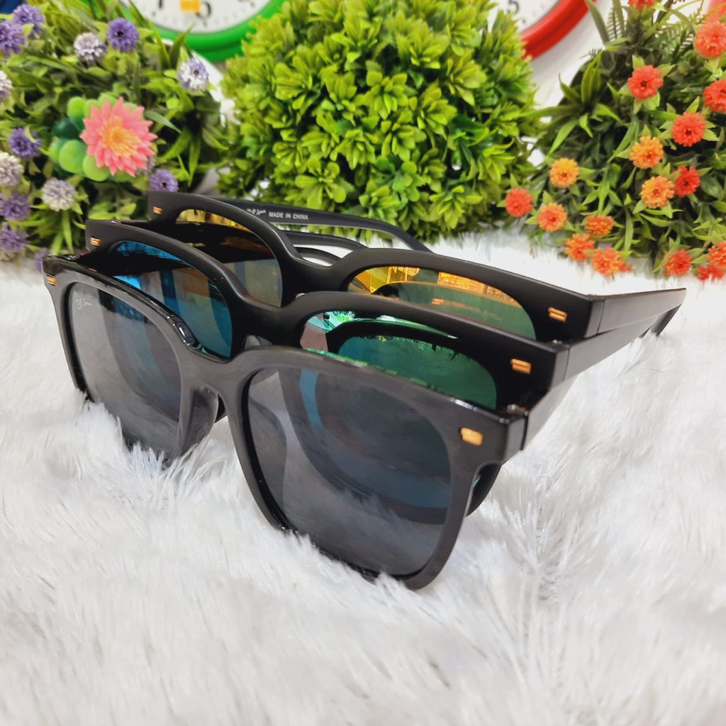 KACAMATA HITAM PRIA/WANITA KT272KACAMATA FASHION TERBARU PRIA/WANITA KT272