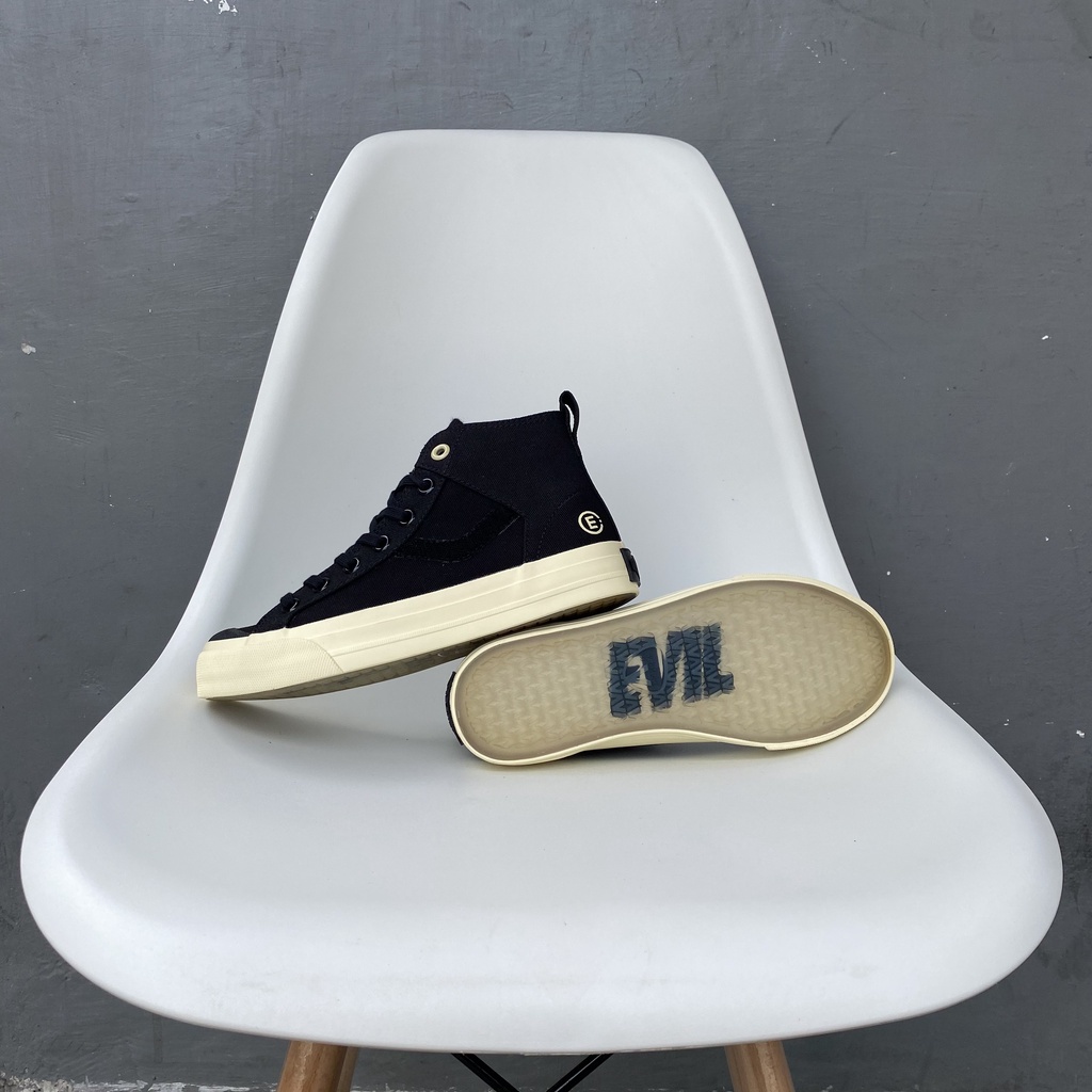 Sepatu Pria Wanita Ventela Evil High