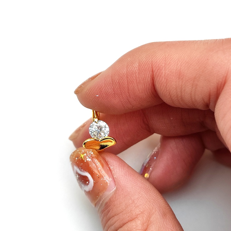 S925 Anting Berlian Hadiah Pacar Wanita Anting Berlapis Dengan Anting Cinta Emas Aksesoris Fashion