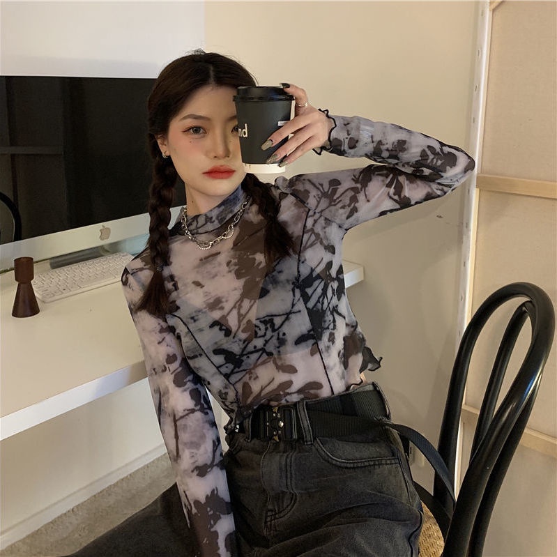 Red Gadis Panas Pendek Tie-Dye Top Wanita 2022 Musim Panas Baru Tipis Kemeja Mesh Tabir Surya Lengan Panjang t-shirt