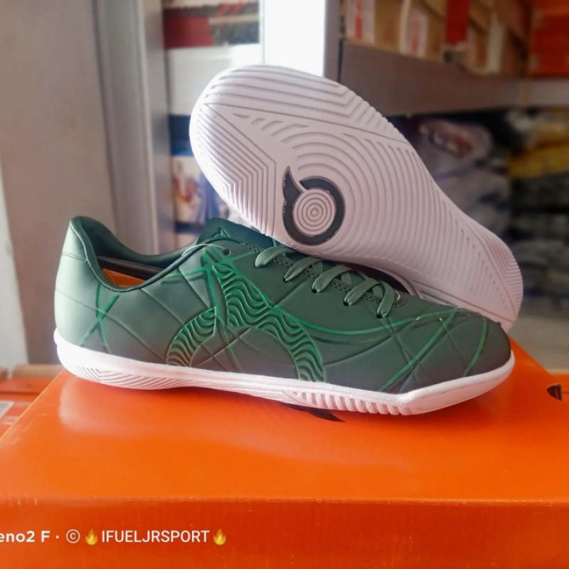 Sepatu Futsal Ortuseight Zenith IN